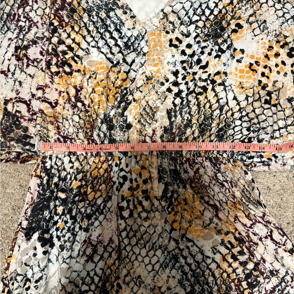 Dress - Picture 6 of 8